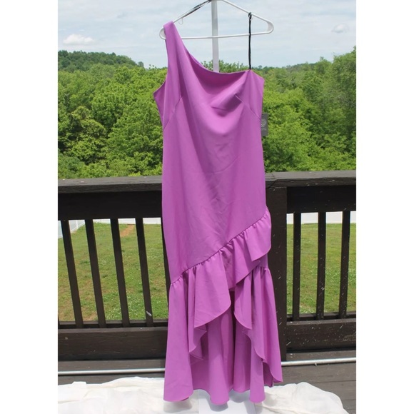 Vince Camuto Dresses & Skirts - Vince Camuto Nordstrom Womens Size 16 Dress NWT
